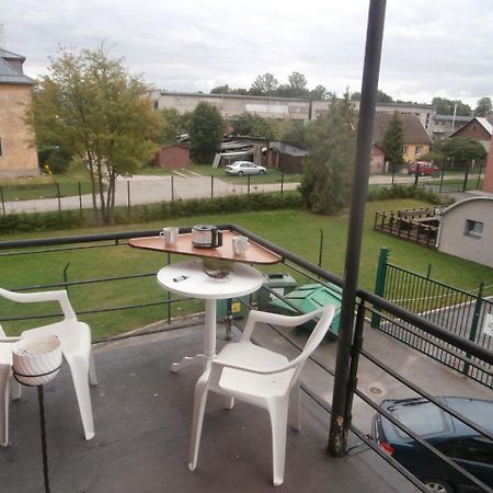 Private Apartment For You Tartu Buitenkant foto